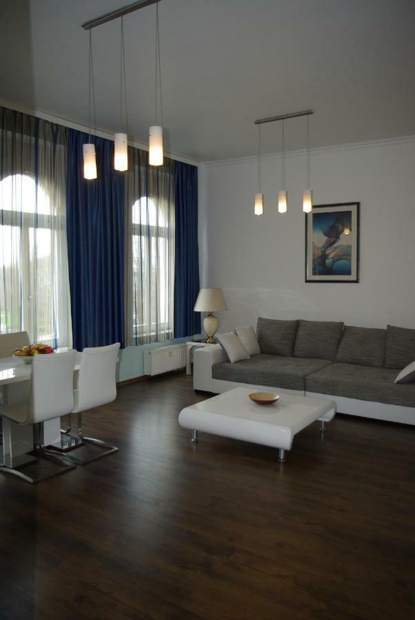 Waldplatzpalais Apartment Leipzig Bagian luar foto