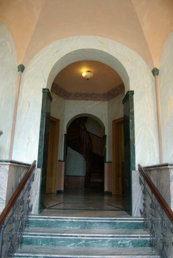 Waldplatzpalais Apartment Leipzig Bagian luar foto