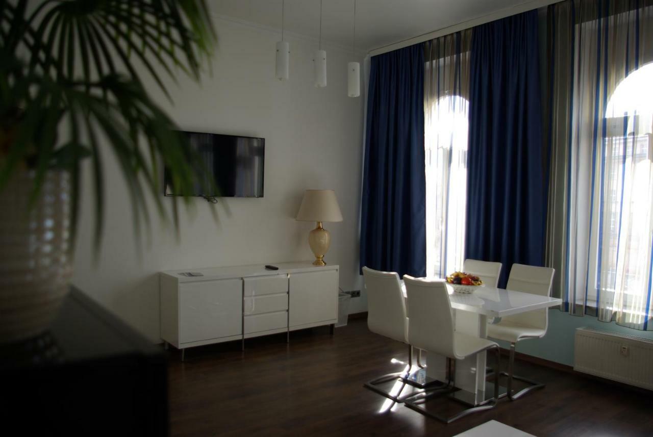Waldplatzpalais Apartment Leipzig Bagian luar foto